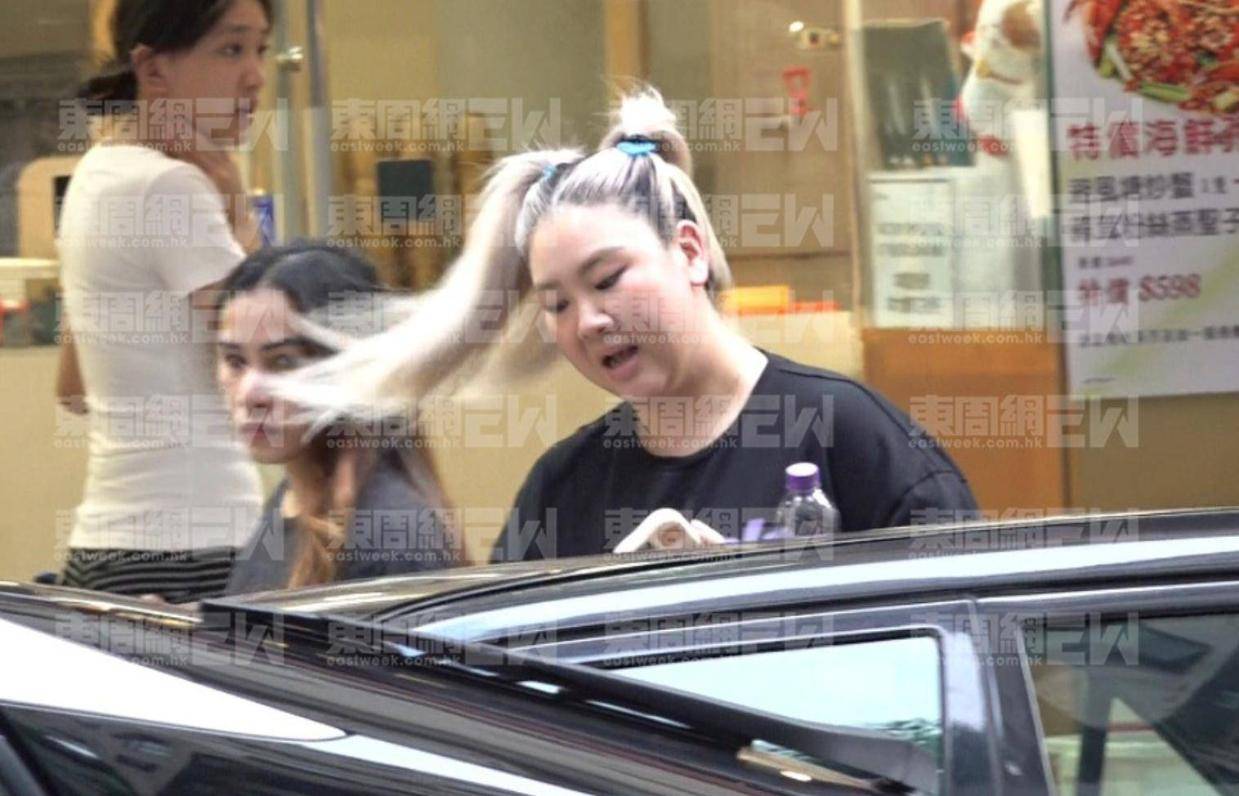 39岁郑欣宜战胜情绪病将复出，换了新发型，穿贴身短裤体态仍圆润